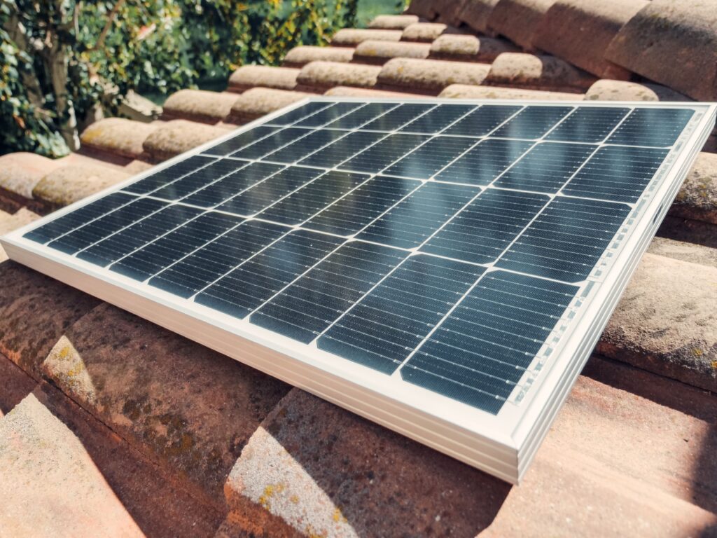 Paneles solares en México: cuánto cuestan y cuánto ahorras con CFE